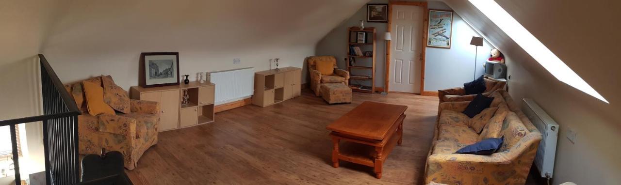 Apartment 3 Bedroom Banagher Town Centre Bagian luar foto